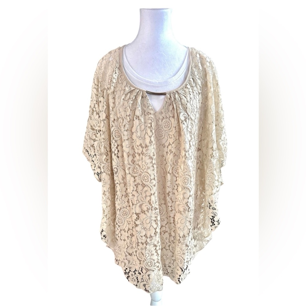 Womens Simply Emma tank with Lace‎ Shawl Plus 2X